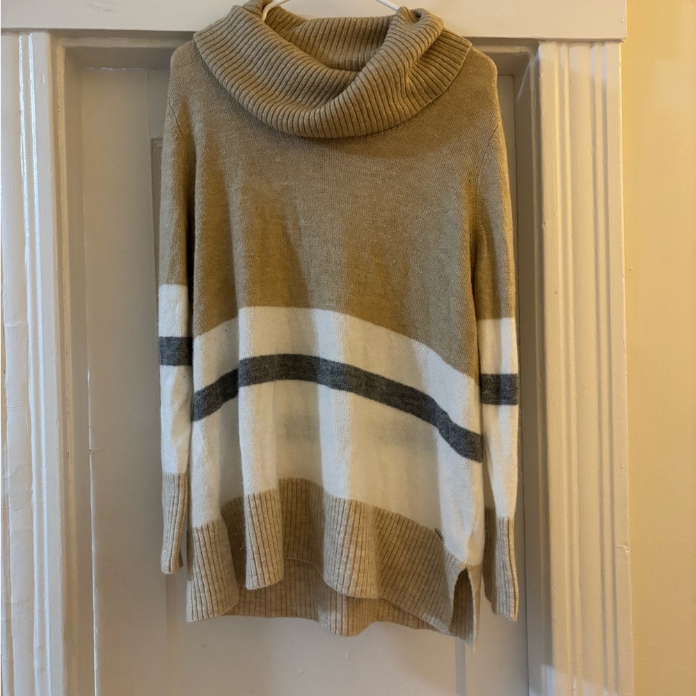 DKNY Sweater